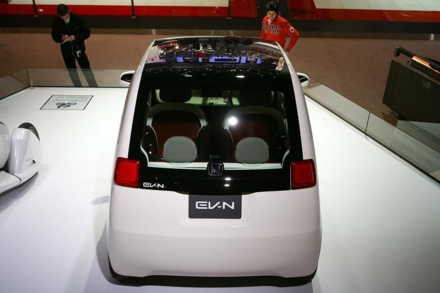  Honda EV-N Concept 2009 года  (фото 3 из 89)